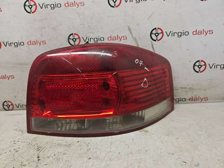 Audi A3/S3 8P (2004 - 2008)  280402 Задний фонарь в кузове