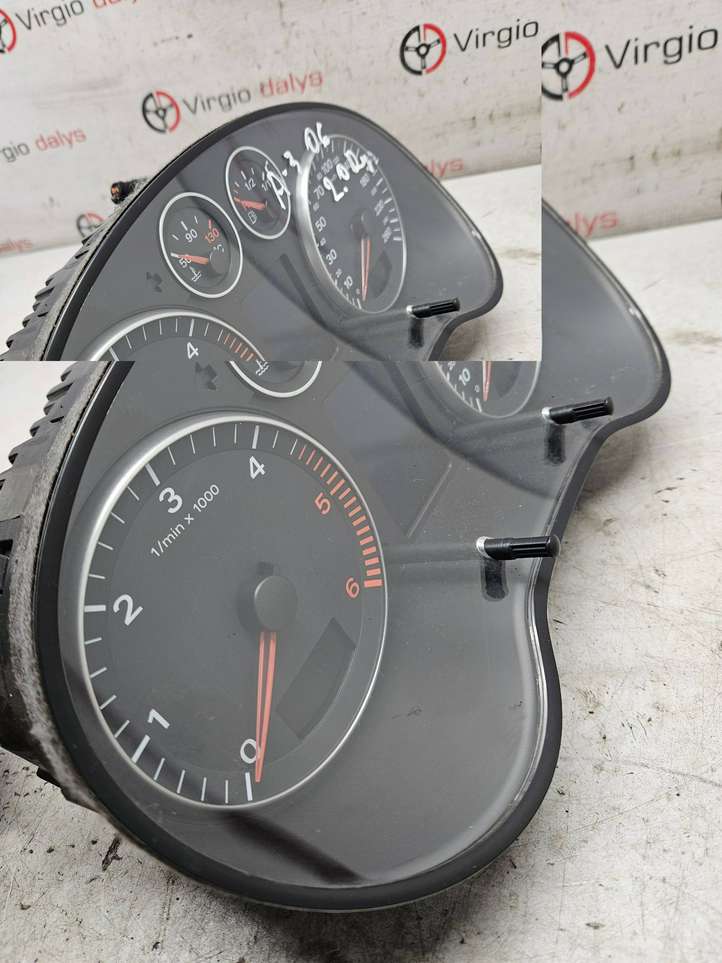 Audi A3/S3 8P (2003 - 2005)  8P0920930RX Спидометр (приборный щиток)