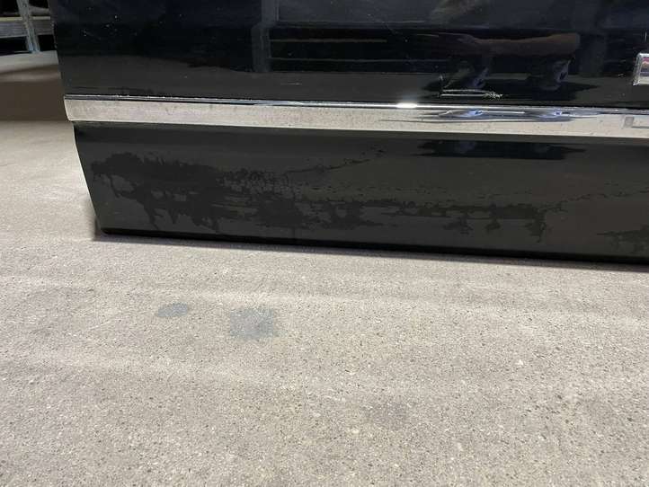 Dodge Ram (2018 - )   Дверь