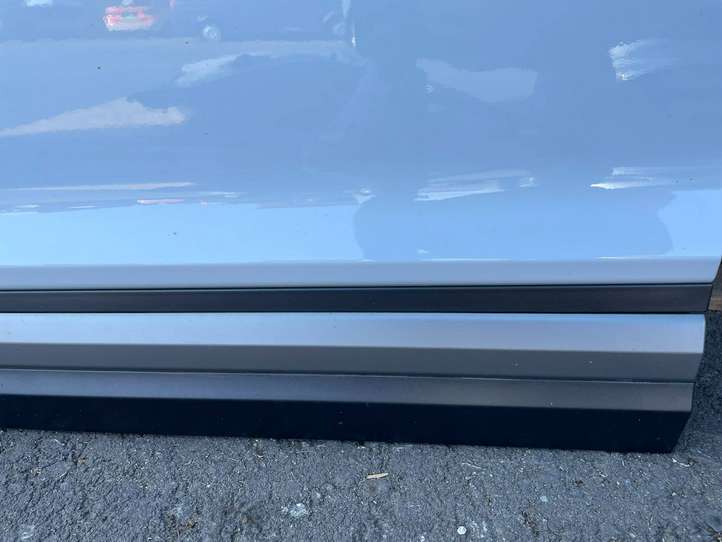 Hyundai Kona (2017 - 2022)   Дверь