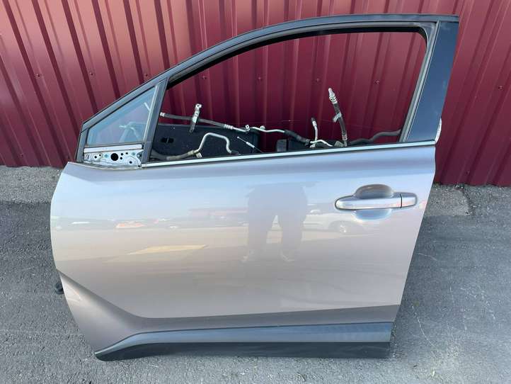 Toyota C-HR (2016 - 2022)   Дверь