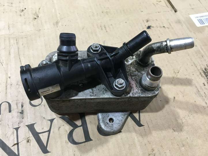 BMW 7 F01 F02 F03 F04 (2008 - 2016)  7800408 Масляный радиатор коробки передач