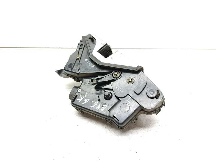 BMW 3 E46 (1998 - 2005)  6196033 Замок задней двери