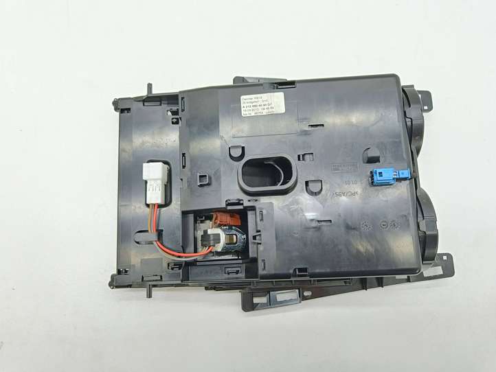 Mercedes-Benz E W212 (2009 - 2016)  A2126804050 Пепельница