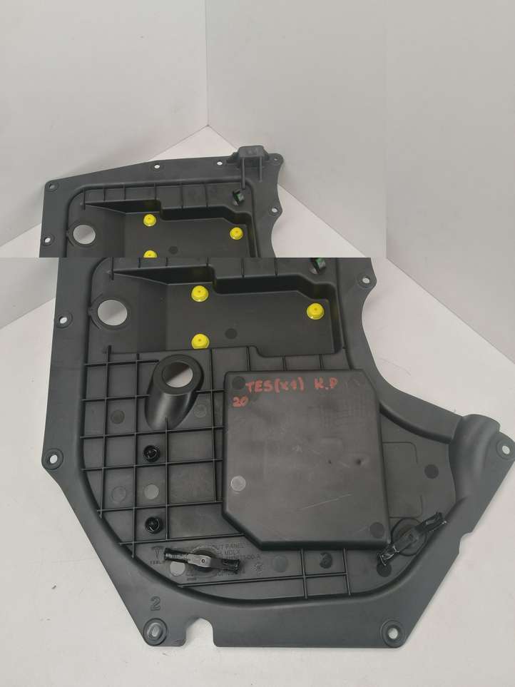 Tesla Model X (2015 - 2021)  111167100A Другая деталь отделки пере́дней дверей