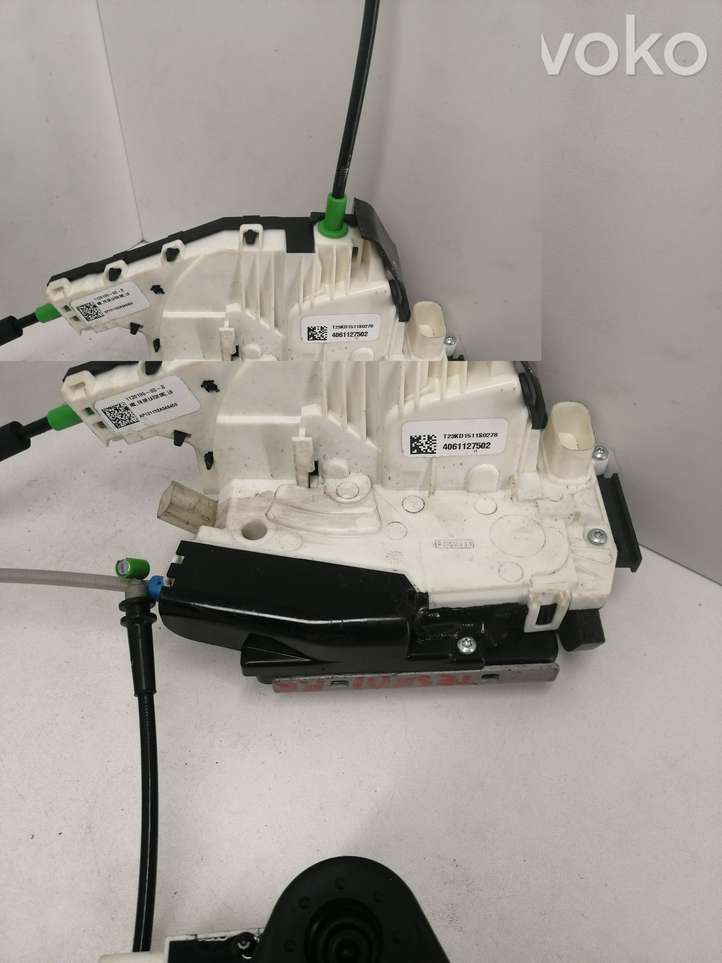 Tesla Model X (2015 - 2021)  112616300A Передняя звукоизоляция