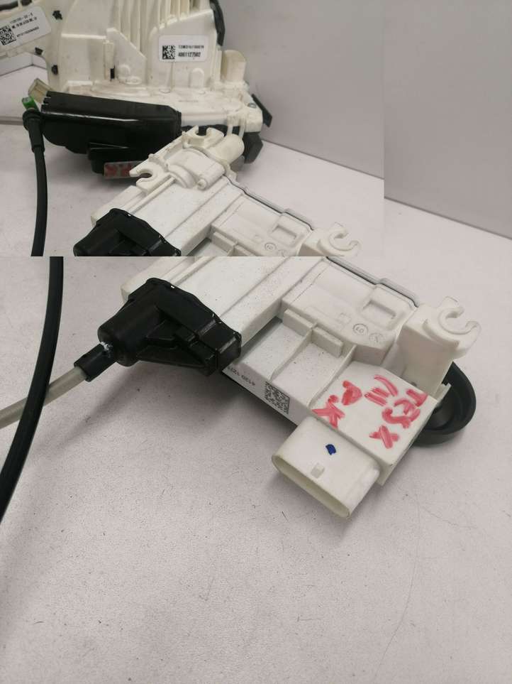 Tesla Model X (2015 - 2021)  112616300A Передняя звукоизоляция
