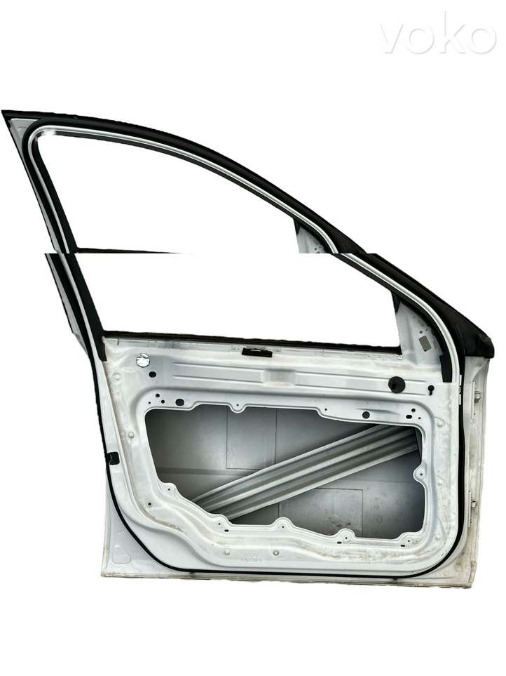 Volvo V70 (2007 - 2013)   Дверь
