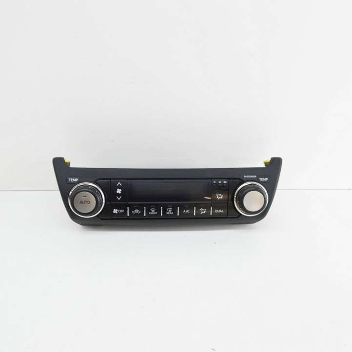 Toyota Land Cruiser (J150) (2009 - )  8401060C70C0 Управление климат контролем