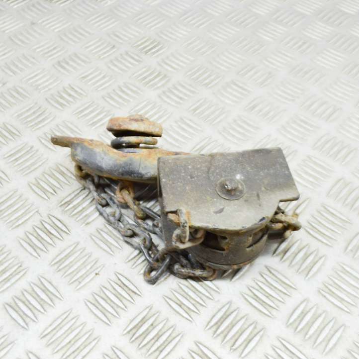 Toyota Land Cruiser (J150) (2009 - )  5190060332 Комплект крепления