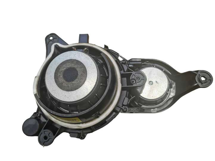 Volvo XC90 (2002 - 2006)  30657757 Громкоговоритель (громкоговорители) в передних дверях