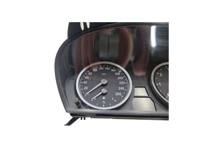 BMW 5 E60 E61 (2004 - 2010)  110080213 Спидометр (приборный щиток)