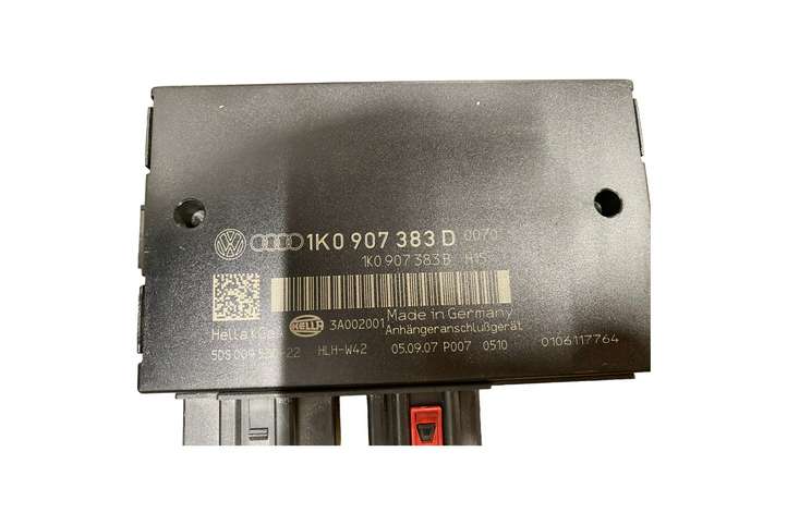 Volkswagen Golf V (2003 - 2009)  1K0907383B Блок управления крюка для прицепа