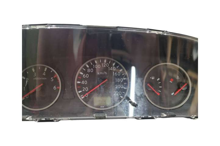 Nissan X-Trail T30 (2001 - 2007)  0606070019B Спидометр (приборный щиток)