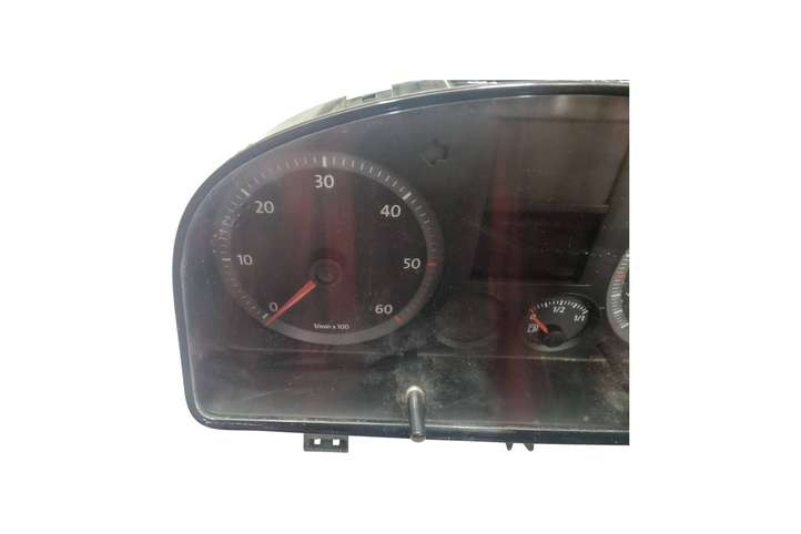 Volkswagen Caddy (2004 - 2010)  2K0920843C Спидометр (приборный щиток)