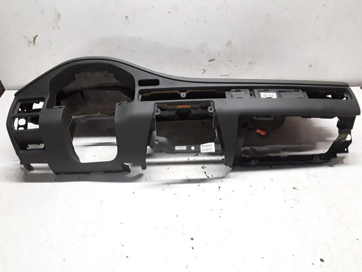 Volvo S80 (2006 - 2009)  30780475 Панель