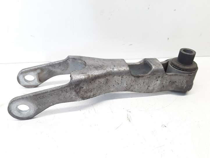 Volvo C70 (2005 - 2009)  31262183 Кронштейн