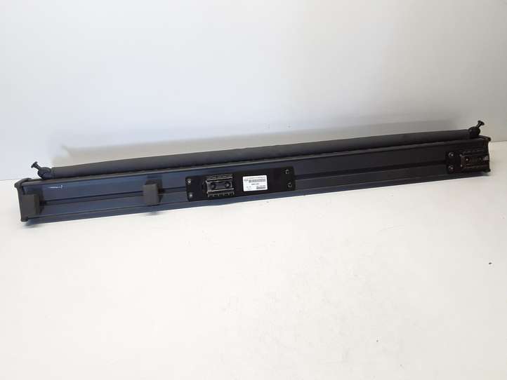 Volvo V50 (2004 - 2008)  39851409 Шторка