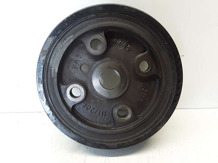 Volvo V70 (2000 - 2004)  30637335 Шкив коленчатого вала