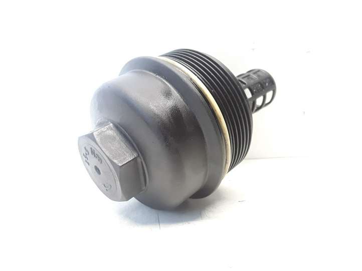 Volvo V70 (2000 - 2004)  6740217009 Крышка масляного фильтра