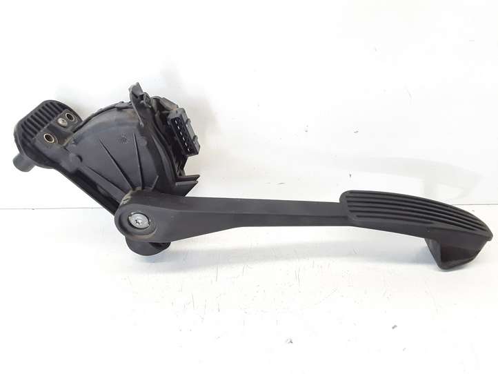 Volvo S60 (2000 - 2004)  6PV00853701 Педаль акселератора