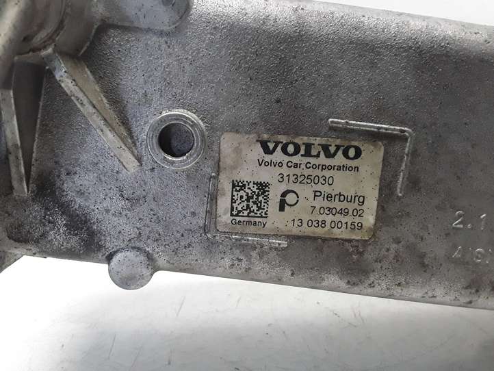 Volvo V60 (2013 - 2018)  31325030 Охладитель EGR