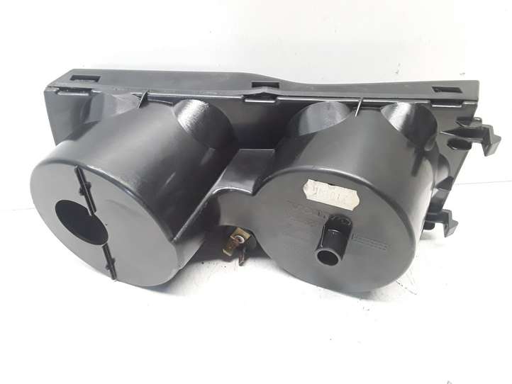 Volvo S60 (2010 - 2013)  1284527 Передний держатель чашки