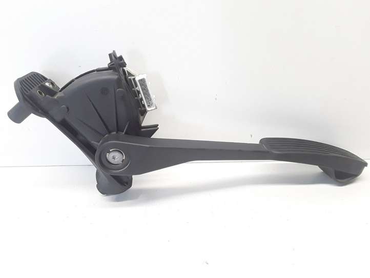 Volvo S60 (2000 - 2004)  30666660 Педаль акселератора