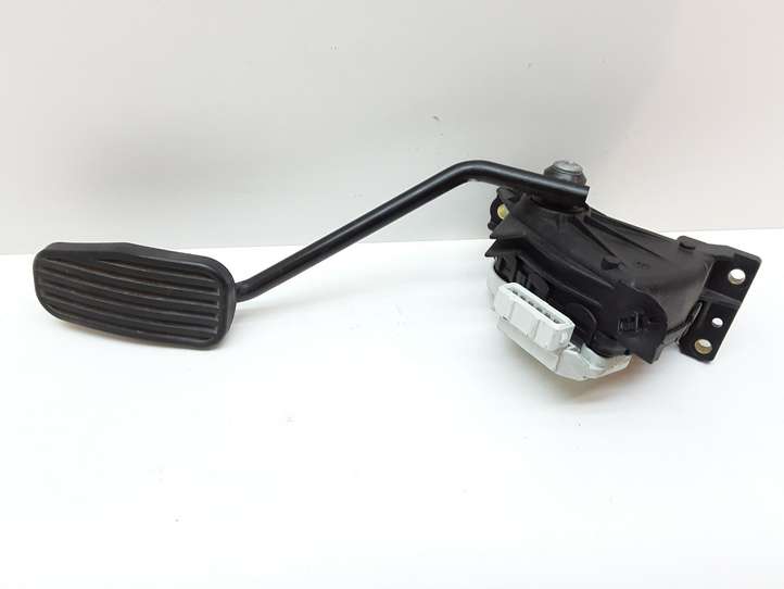Volvo XC90 (2002 - 2006)  30683521 Педаль акселератора