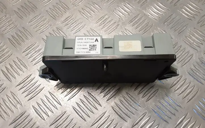 Land Rover Range Rover Evoque L538 (2015 - 2018) CPLA14Q073AA Блок предохранителей — фото 1