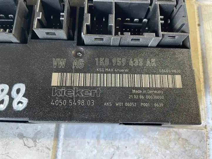 Volkswagen Touran I (2003 - 2010) 1K0959433AK Модуль комфорта — фото 5