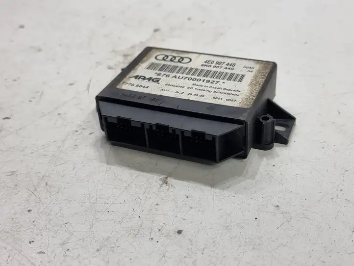 Audi A6 S6 C6 4F (2004 - 2008) 8K0907440 Блок управления парктрониками — фото 2