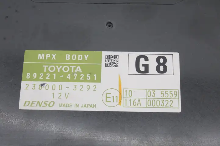 Toyota Prius+ (ZVW40) (2011 - 2018) 8922147251 Модуль управления кузовом (BCM) — фото 7