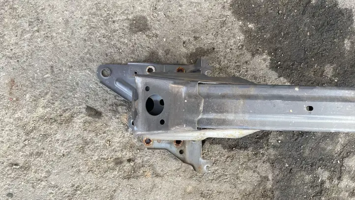 Mazda 6. (2005 - 2007)   Балка переднего бампера