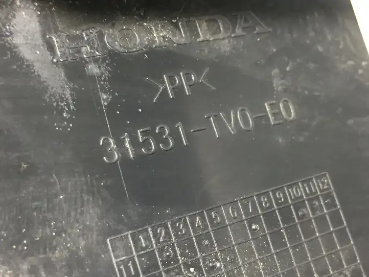 Honda Civic IX (2011 - 2017) 31531TV0E0 Площадка аккумулятора — фото 2