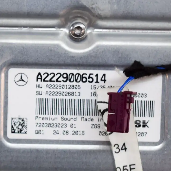 Mercedes-Benz C W205 (2014 - 2021) A2057205803 Комплект аудиосистемы — фото 10