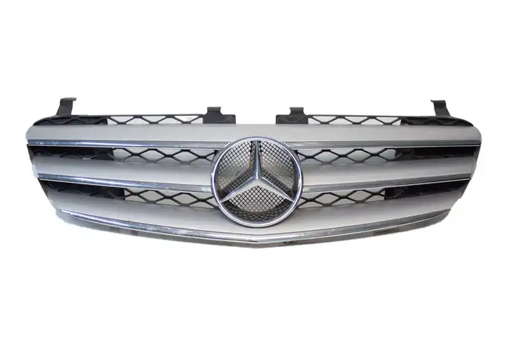 Mercedes-Benz R W251 (2005 - 2013) A2518880623 Передняя решетка — фото 1