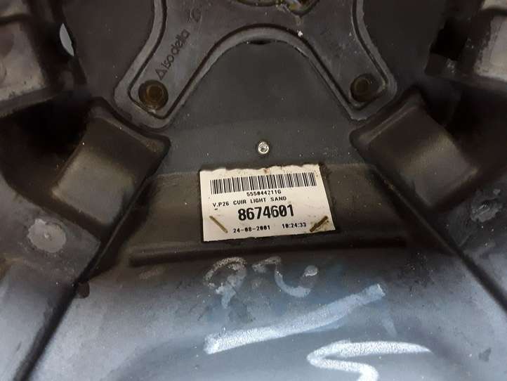 Volvo XC70 (2000 - 2004)  8674601 Руль