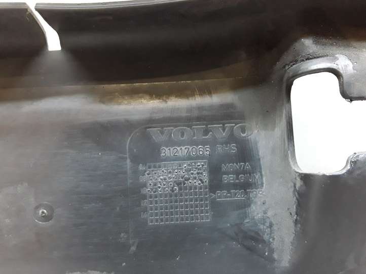 Volvo V70 (2007 - 2013)  31217065 Устройство (устройства) для отвода воздуха