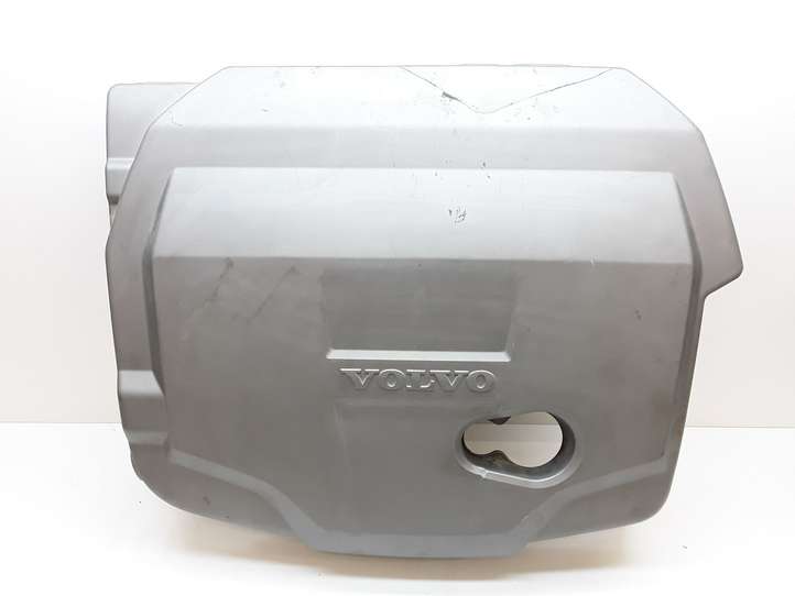 Volvo V70 (2007 - 2013)   Крышка двигателя (отделка)