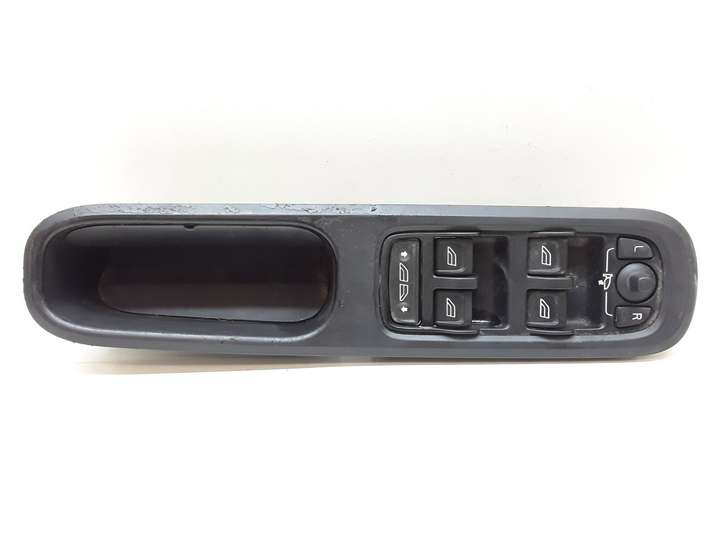 Volvo C70 (2005 - 2009)  30762142 Кнопка стеклоподъемников