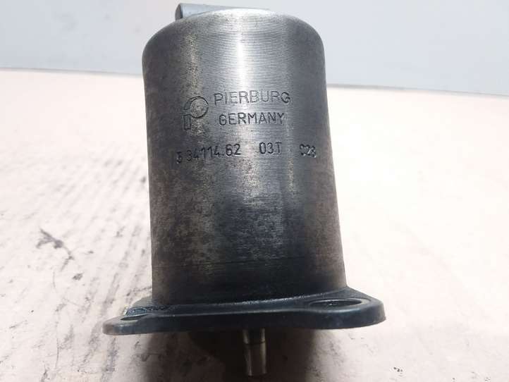 Volvo V70 (2004 - 2007)  53411462 Клапан EGR