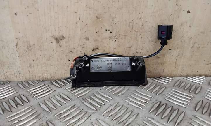 Volkswagen Touareg I (2002 - 2010)  1J0827566L Ручка задней крышки