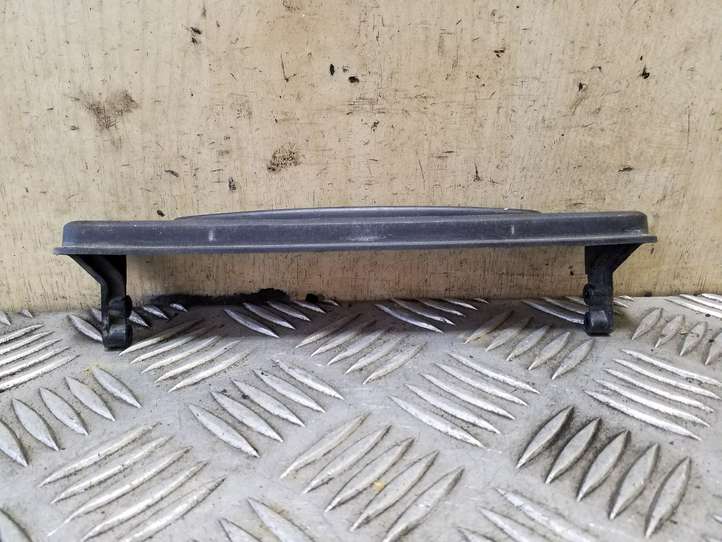 Toyota Land Cruiser (J120) (2002 - 2009)  5552226020 Другая деталь панели