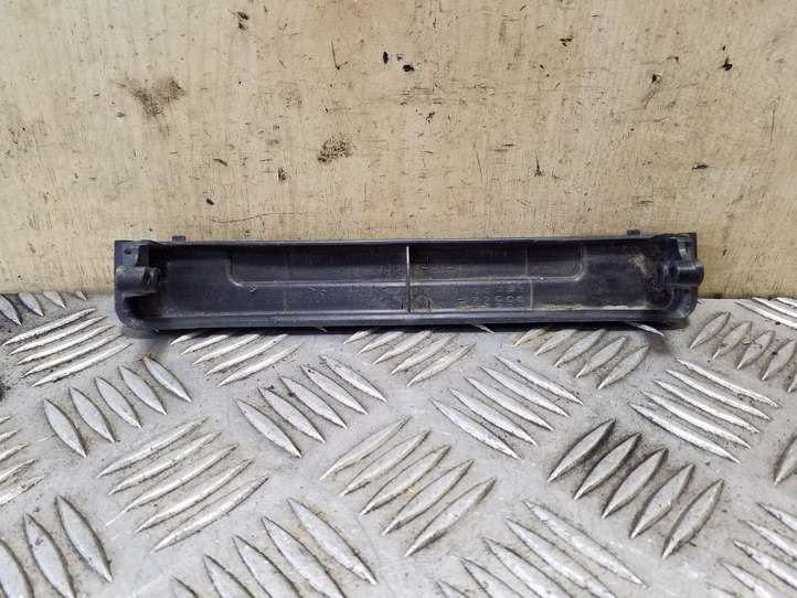 Toyota Land Cruiser (J120) (2002 - 2009)  5552226020 Другая деталь панели