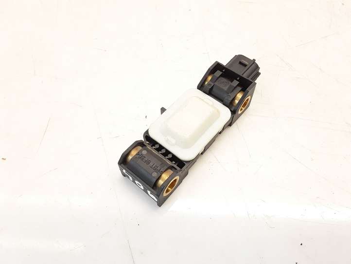 Nissan Micra (2003 - 2007)  98830AY000 Датчик удара надувных подушек