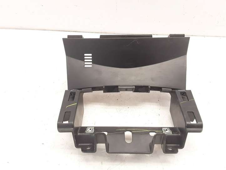 Nissan Qashqai (2013 - 2017)  681044EH0A Другая центральная деталь консоли (туннеля)