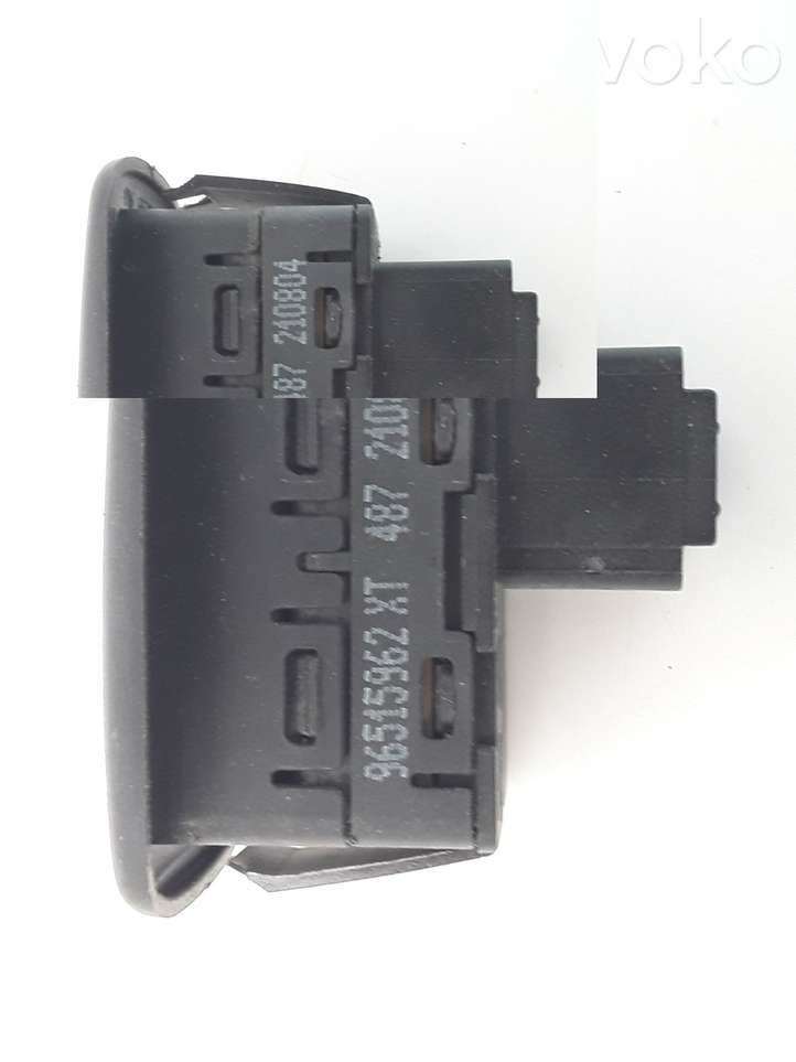 Citroen C5 (2004 - 2008)  96515962XT Кнопка стеклоподъемников