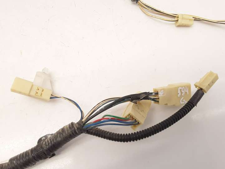 Toyota Avensis T250 (2006 - 2009)  8218505081 Проводка крышки багажника