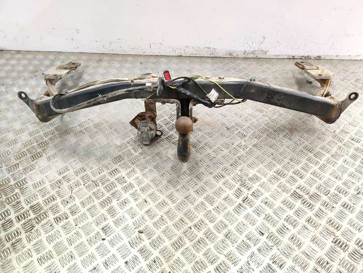 Citroen C5 (2004 - 2008)  9653200980 Съемный крюк